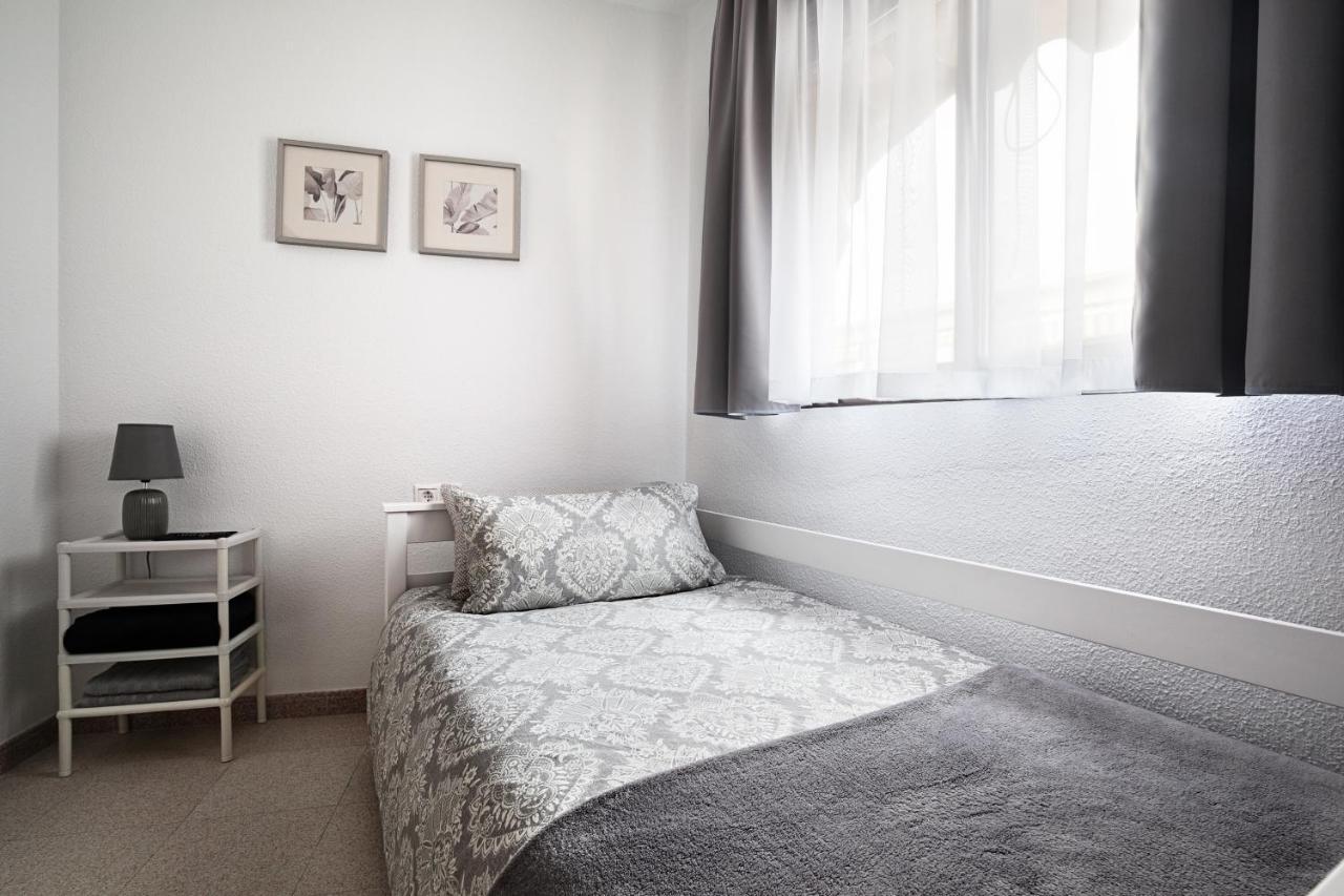 Hola Mar Apartment ตอร์เรเวียคา ภายนอก รูปภาพ